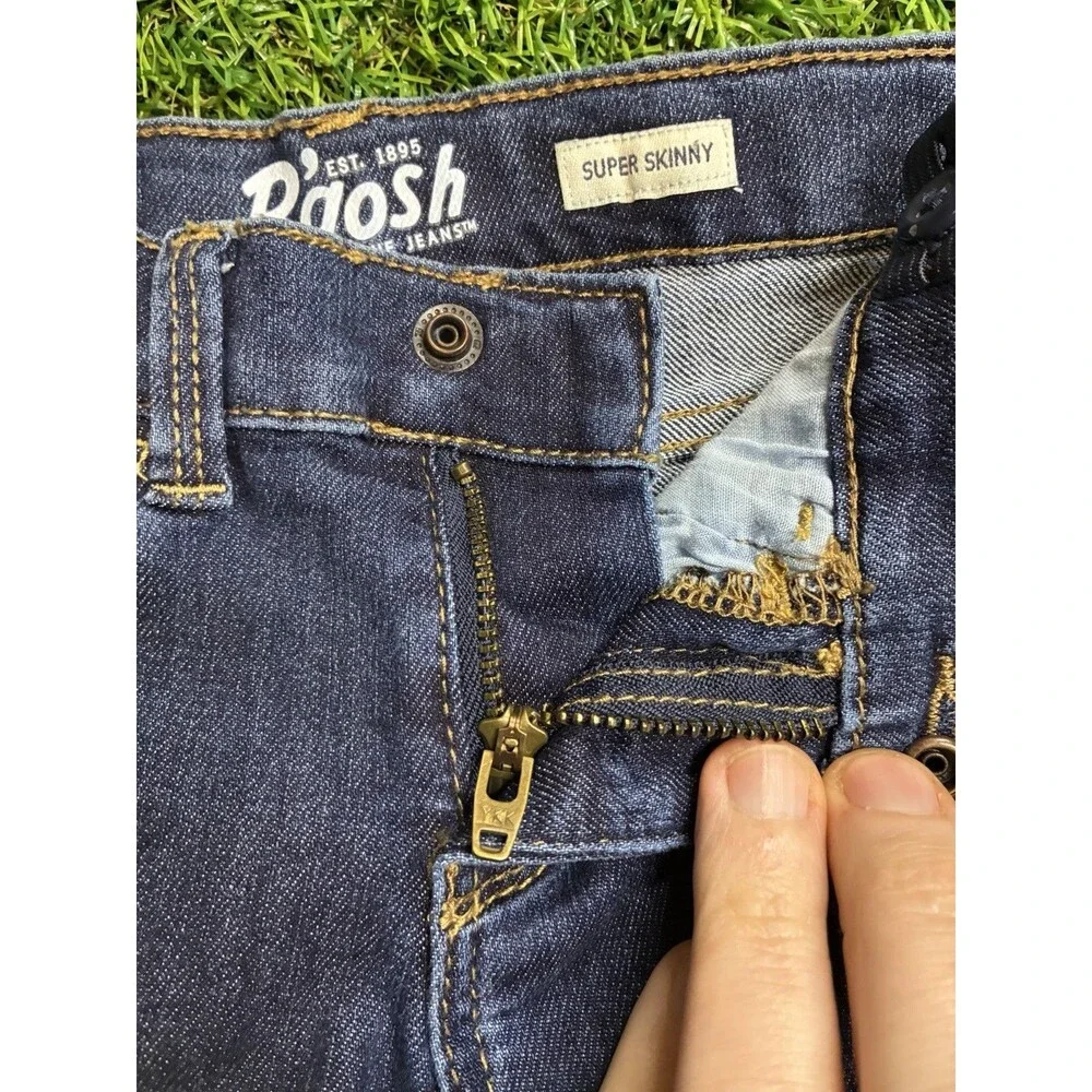 B’gosh Jeans Lot of 2 Size 5T Skinny Super Skinny Dark & Light Wash Cute!!